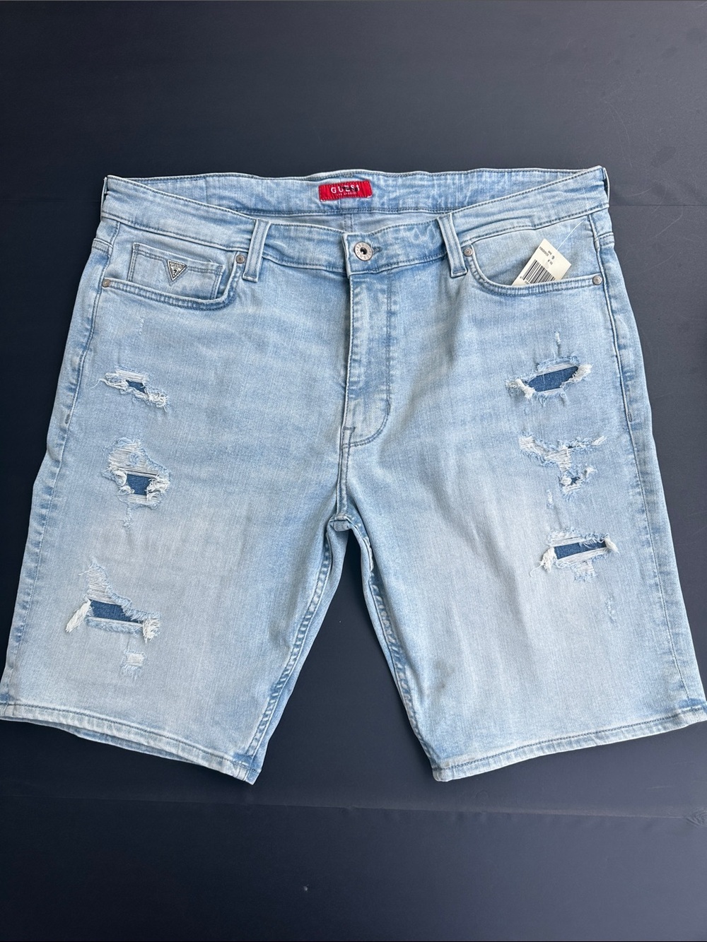 Guess Light Wash Distressed Men’s Denim Shorts SZ 40